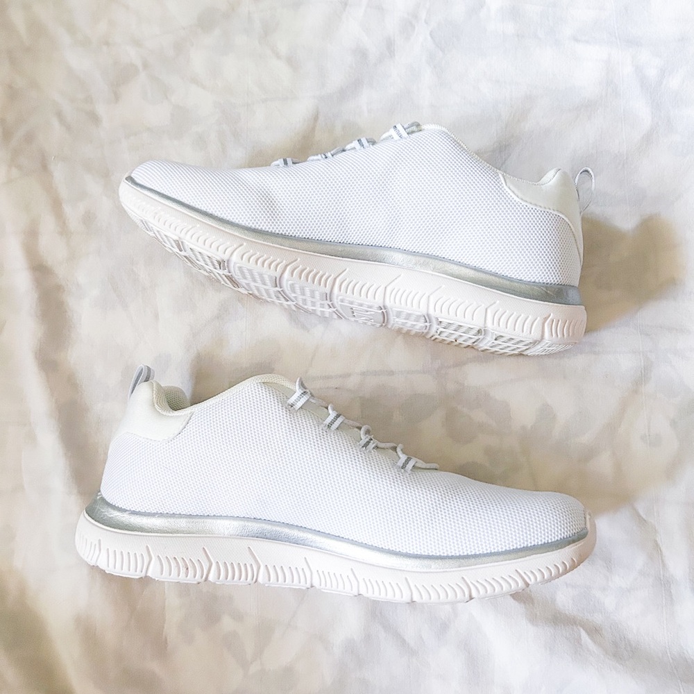 STQ Slip On Walking Shoes (Size: 9)